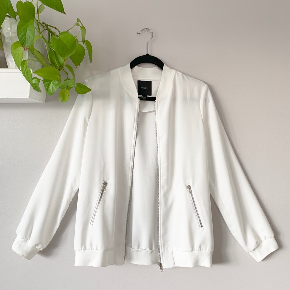 Forever 21 white bomber jacket